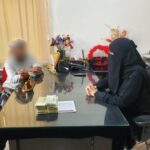 مؤسسة خطوات للتنمية الإنسانية تشاركه فرحته (568,000) هدية زواجه